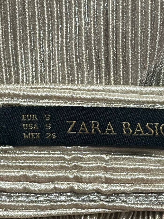 Jupe doré mi longue Zara - photo numéro 5