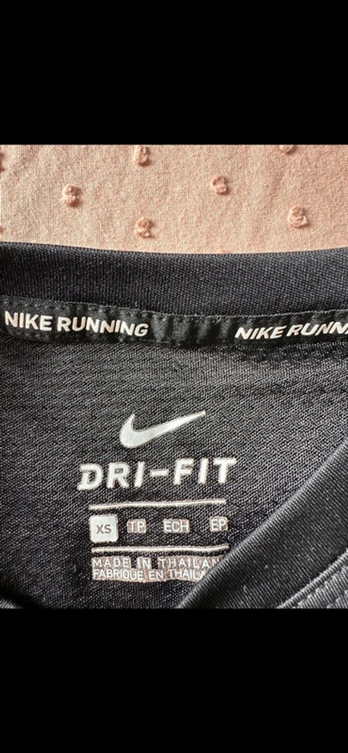 Débardeur sport Nike - photo numéro 3