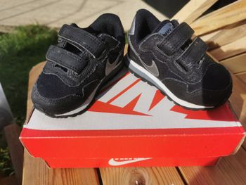 Nike bébé