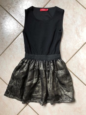 Robe de fête noir et doré - 5 ans