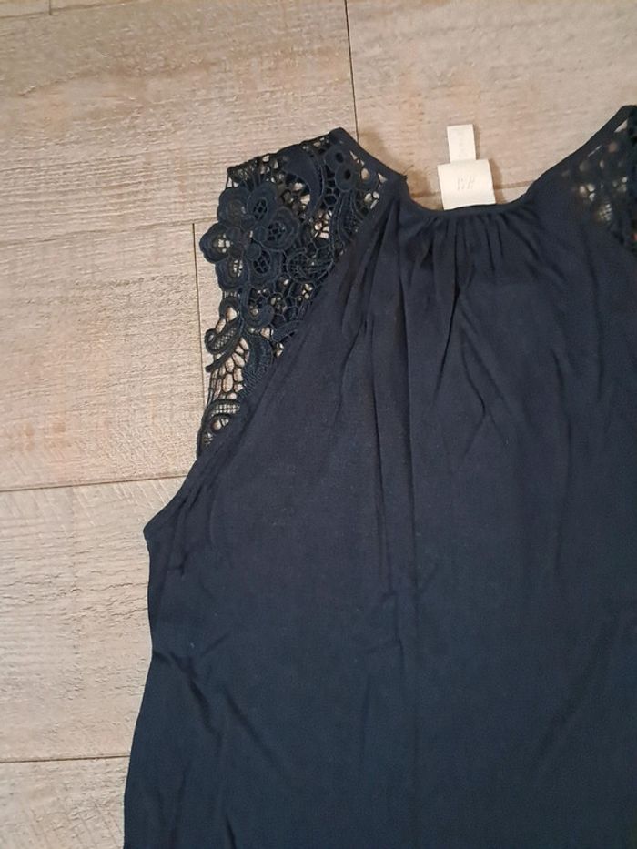 Haut broderie - photo numéro 7