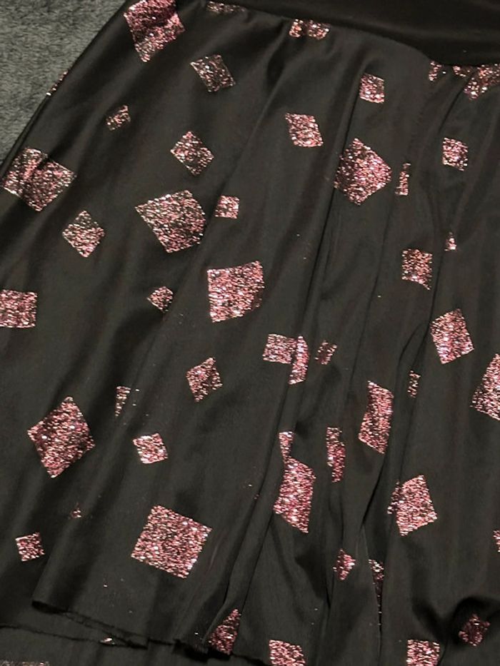 Jupe pailletés en Tulle Noire et Rose Taille M/L - photo numéro 6