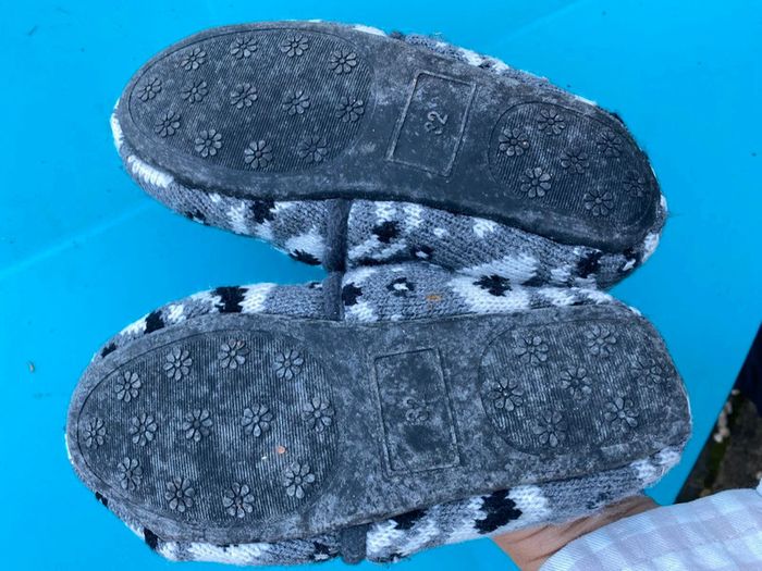 Chaussons neuf 32 - photo numéro 2