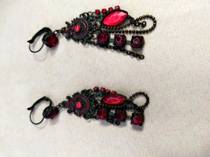 Boucles d’oreilles baroques rouges & bronze – Fantaisie vintage - photo numéro 4