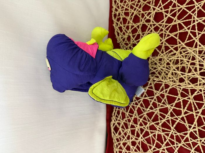 Dinosaure ptérodactyle Puffalump Dino Roar vintage 1992 violet néon vert citron et rose par Fisher-P - photo numéro 9