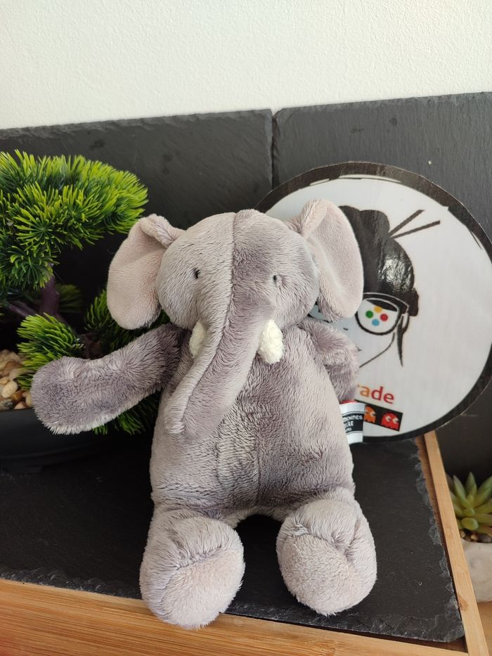 peluche éléphant moulin roty les tout doux machines de l'île gris blanc DD003469