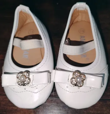 Ballerines Blanches pour Fille - Taille 19