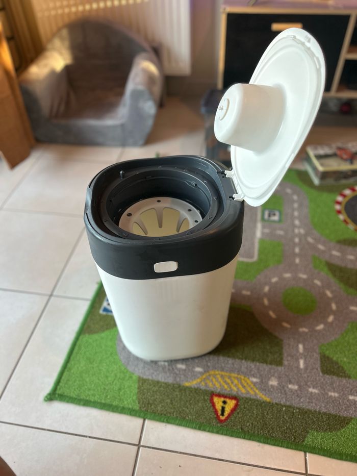 Poubelle à couche et disques de recharges avec sac - photo numéro 3