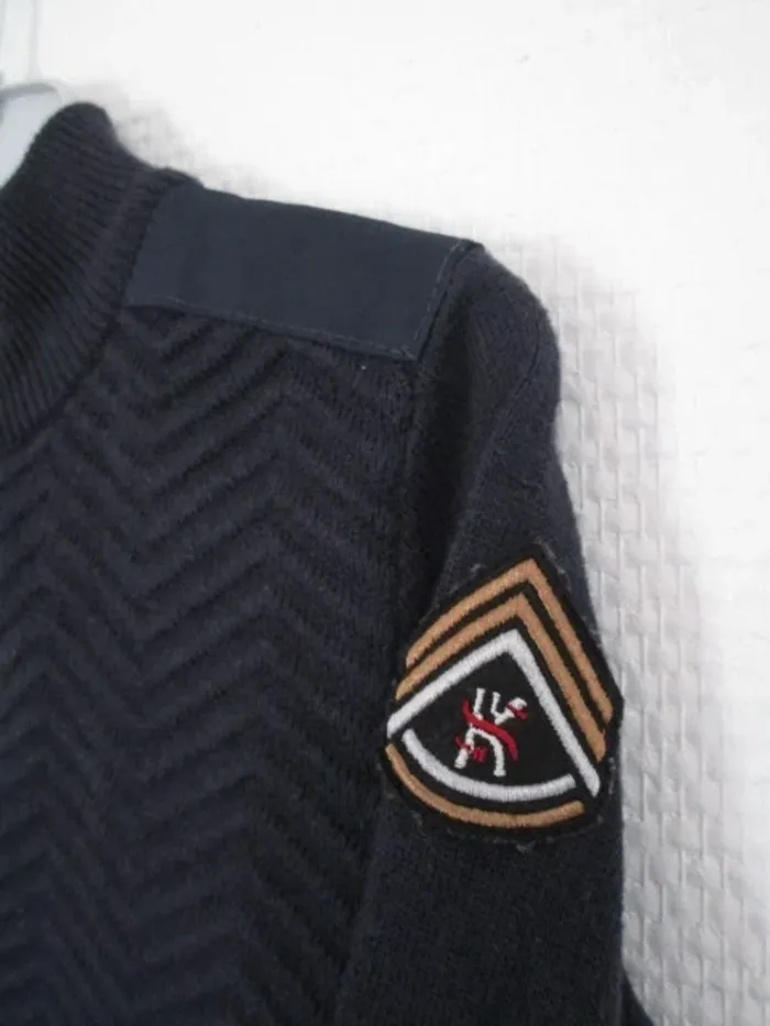 Pull marine IKKS 3 ans TBE - photo numéro 4