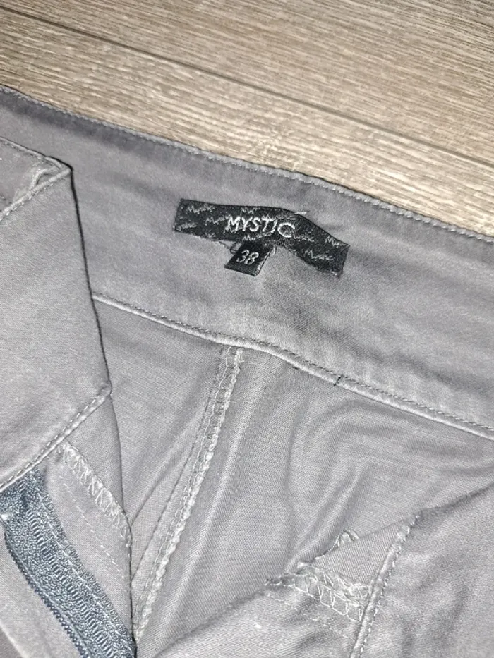 Pantalon taille 38 - photo numéro 2