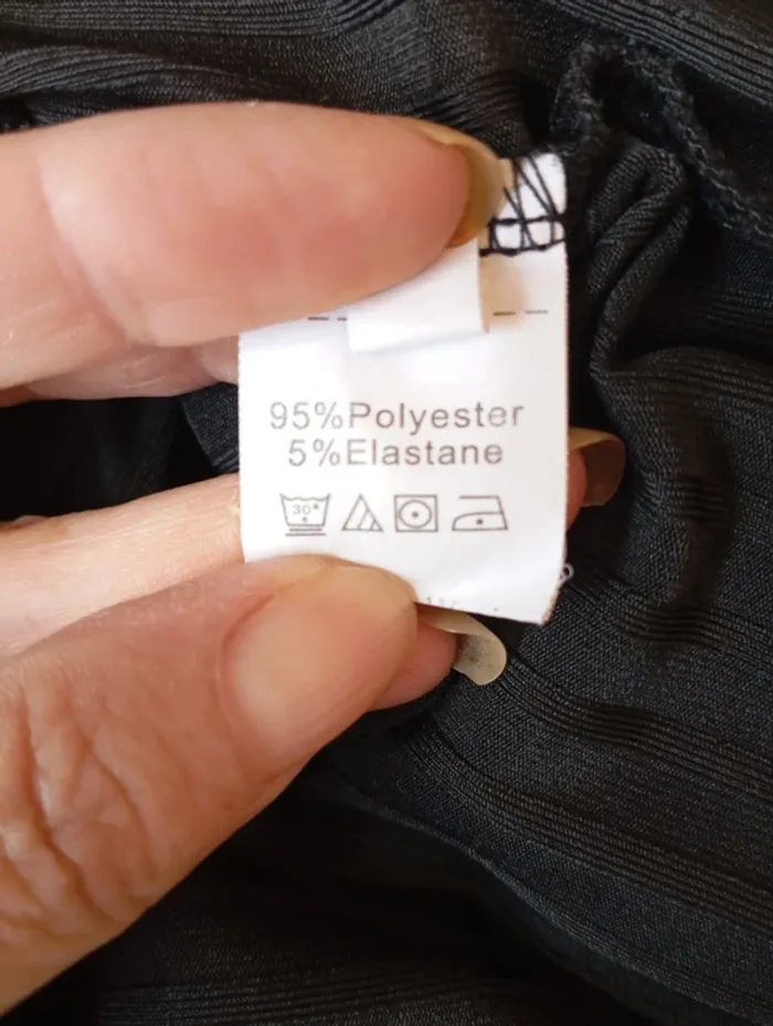 Top noir à lacets - Taille M - photo numéro 5