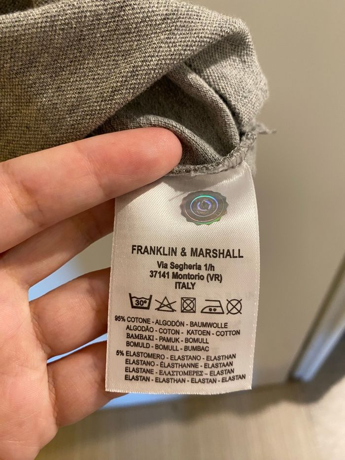 t shirt neuf - photo numéro 3