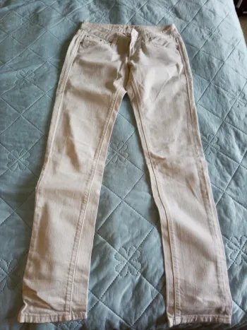 Jean Levi's blanc 0/25
