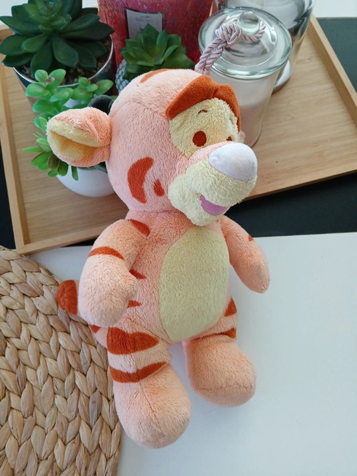Adorable Péluche Tigrou Disney🌿🎁 - photo numéro 2