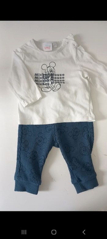 ensemble mickey