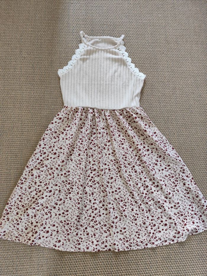 Robe d'été taille M , neuve sans étiquette