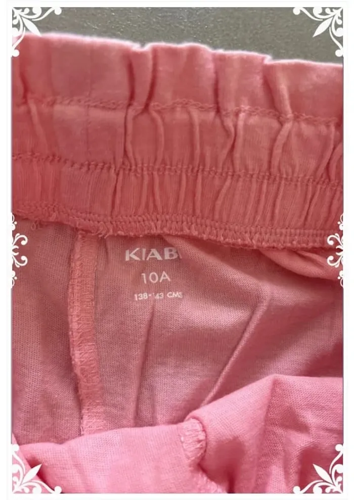 🌸 Short rose clair KIABI – Taille 10 ans (138-143 cm) - photo numéro 3
