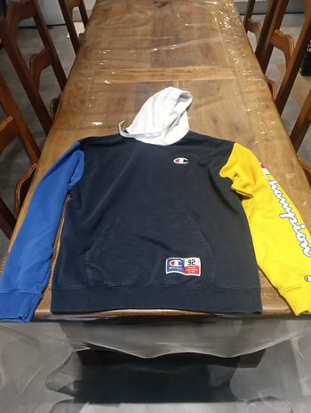 Sweat à capuche Champion color block bleu jaune – taille M
