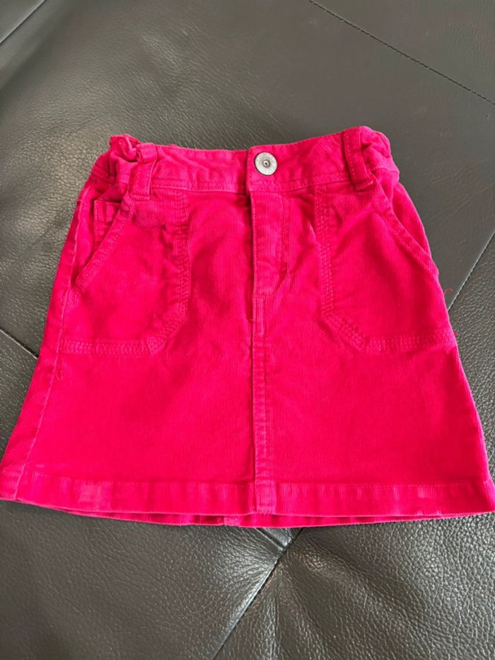 Petite jupe Okaidi taille 5 ans