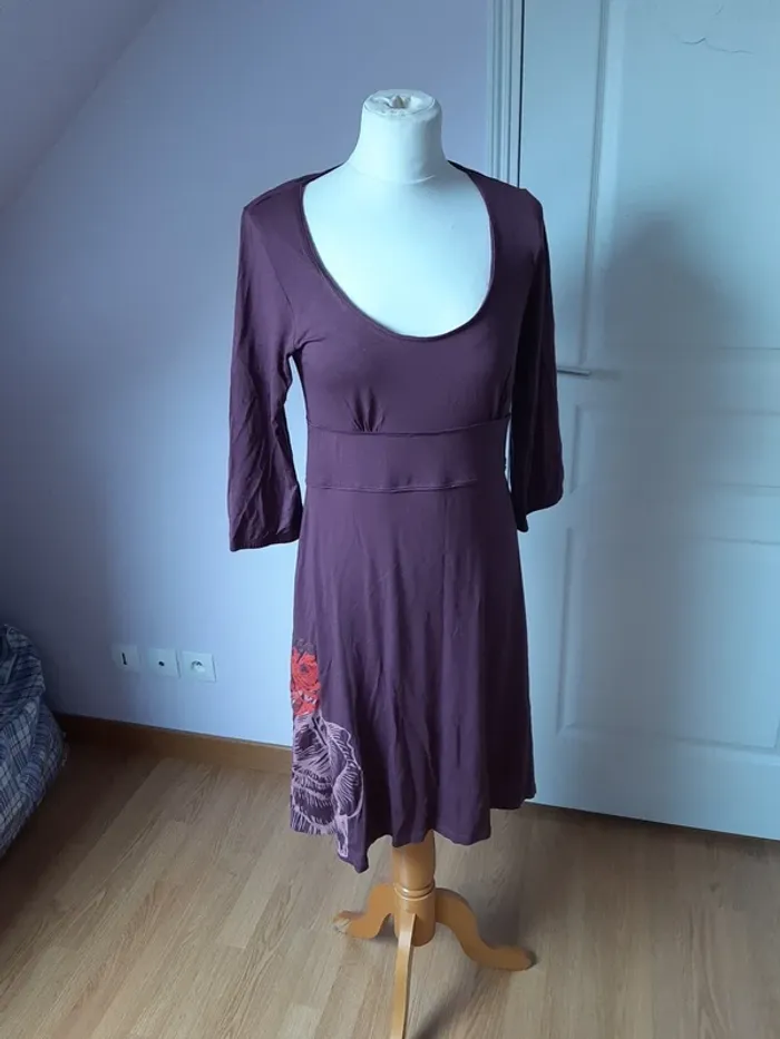 Robe manches 3/4
