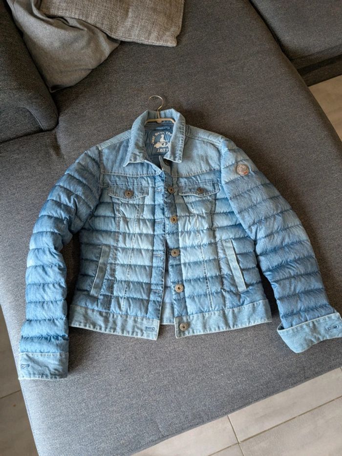 Doudoune jott femme taille M jean et doudoune bleue