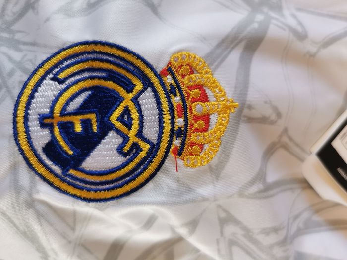 Maillot de foot Réal Madrid - photo numéro 5