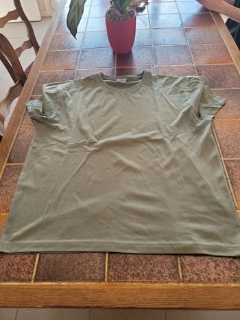 Tee shirt manches courtes