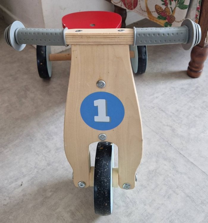 Vélo en bois style draisienne - photo numéro 2