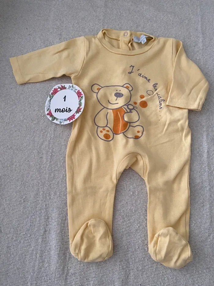 Pyjama petit Kimbaloo 1 mois très bon état