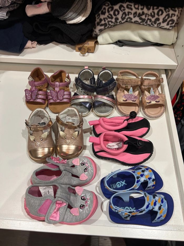 Lot chaussure taille 20