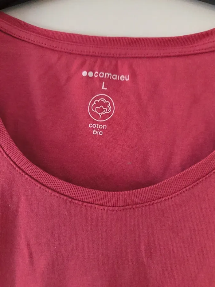 T-shirt camaïeu. Taille L - photo numéro 2