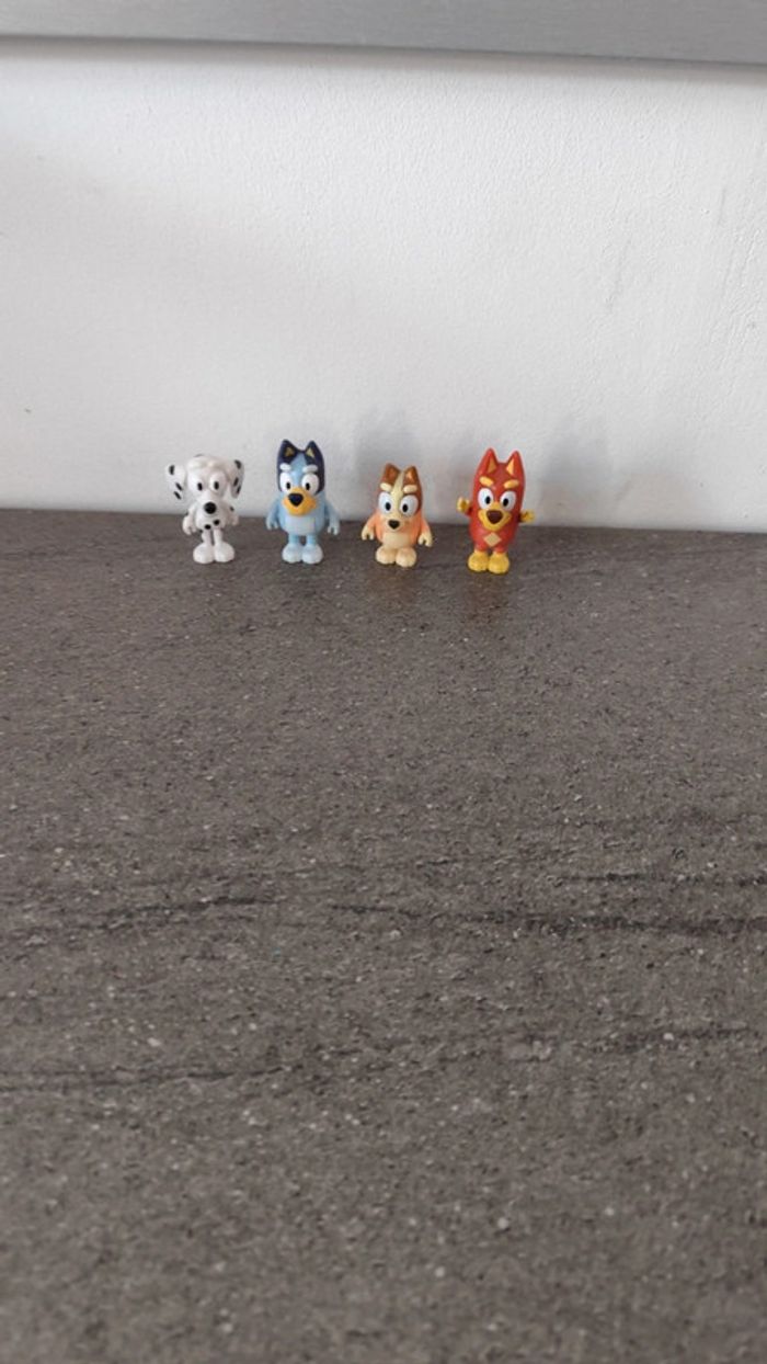 Lots figurine