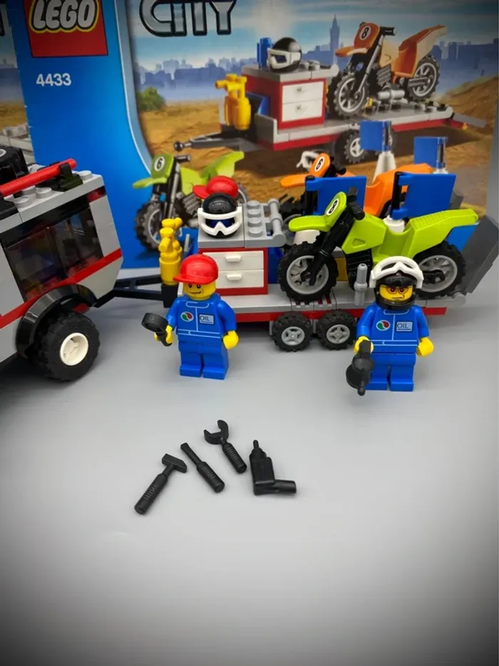 LEGO City 4433 - Dirt Bike Transporter - Complet avec Notice - photo numéro 3