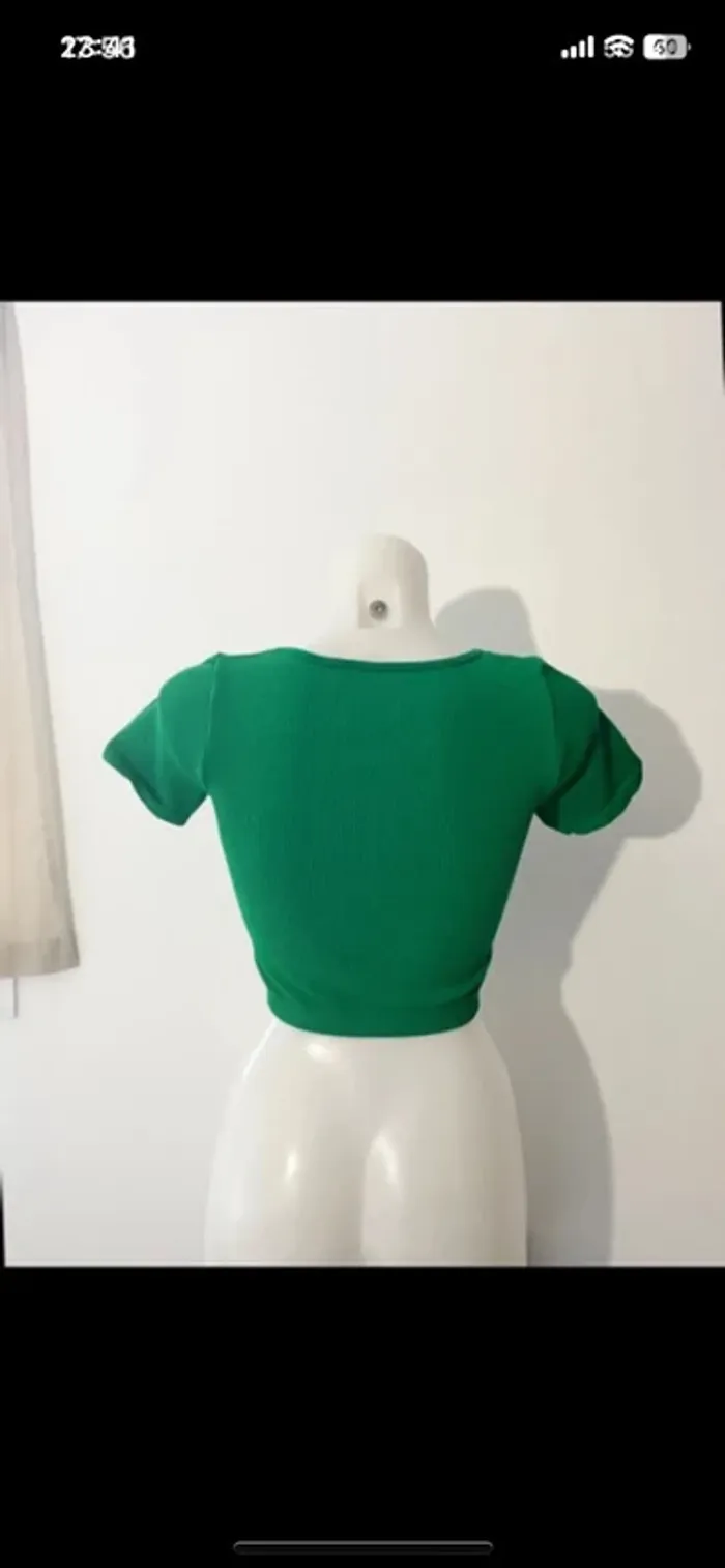 Top court stradivarius - photo numéro 5