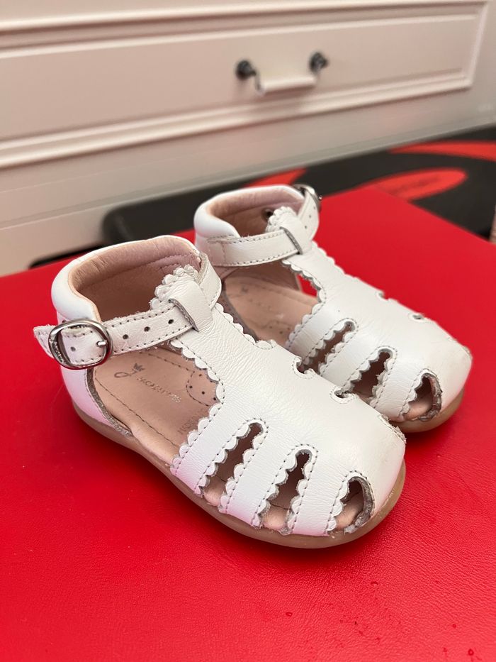 Sandales bébé