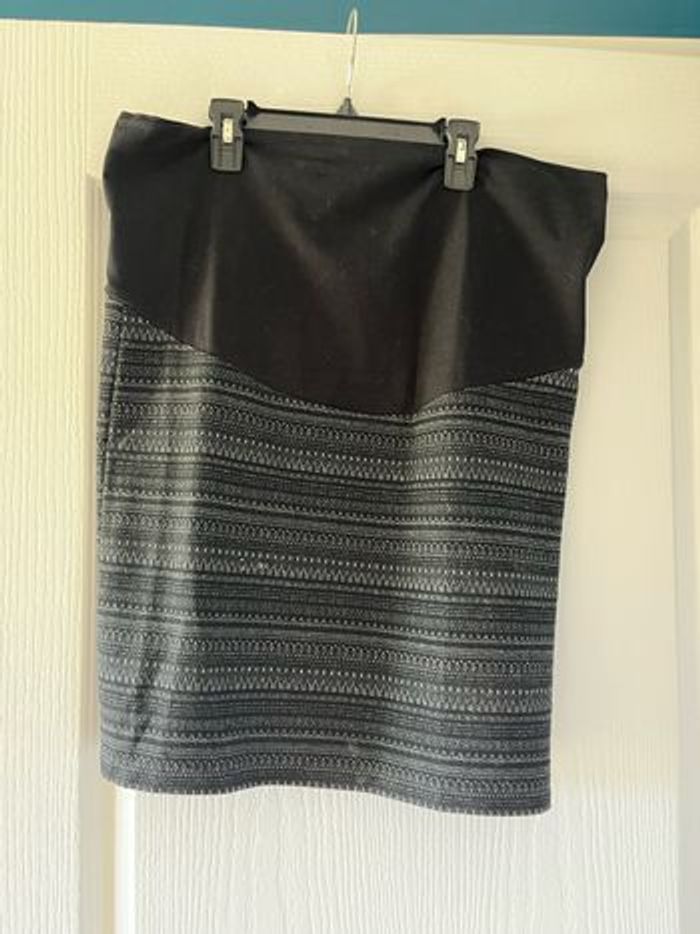 Lot vêtements de grossesse - photo numéro 7