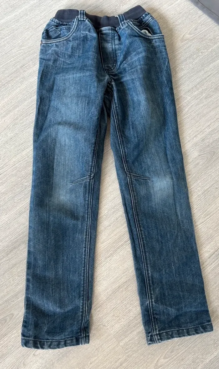 3 jeans taille 10 ans . - photo numéro 3