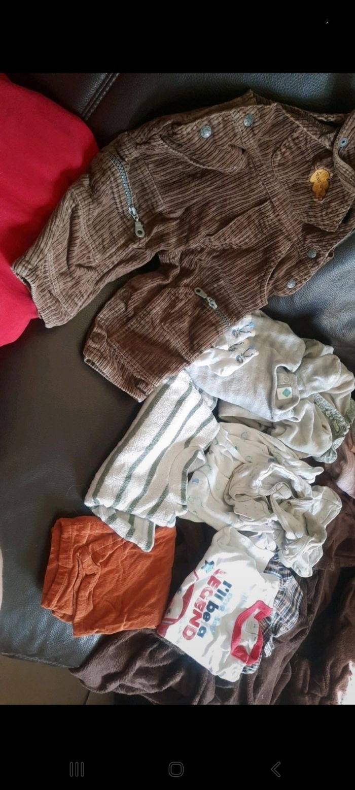 Lot vêtements 6 mois