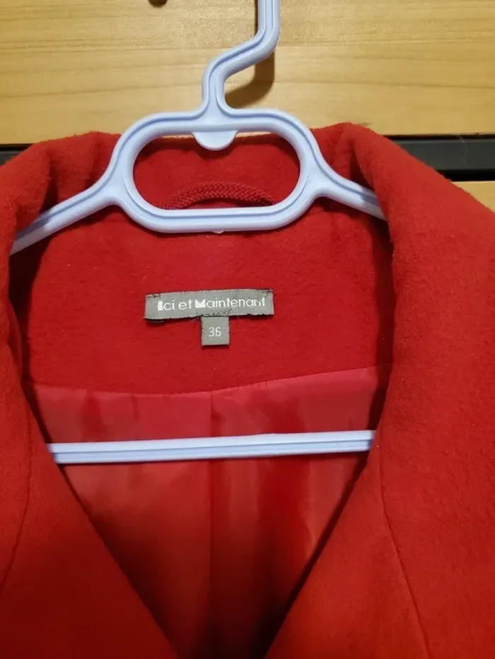Veste rouge taille 36 très bon état - photo numéro 4
