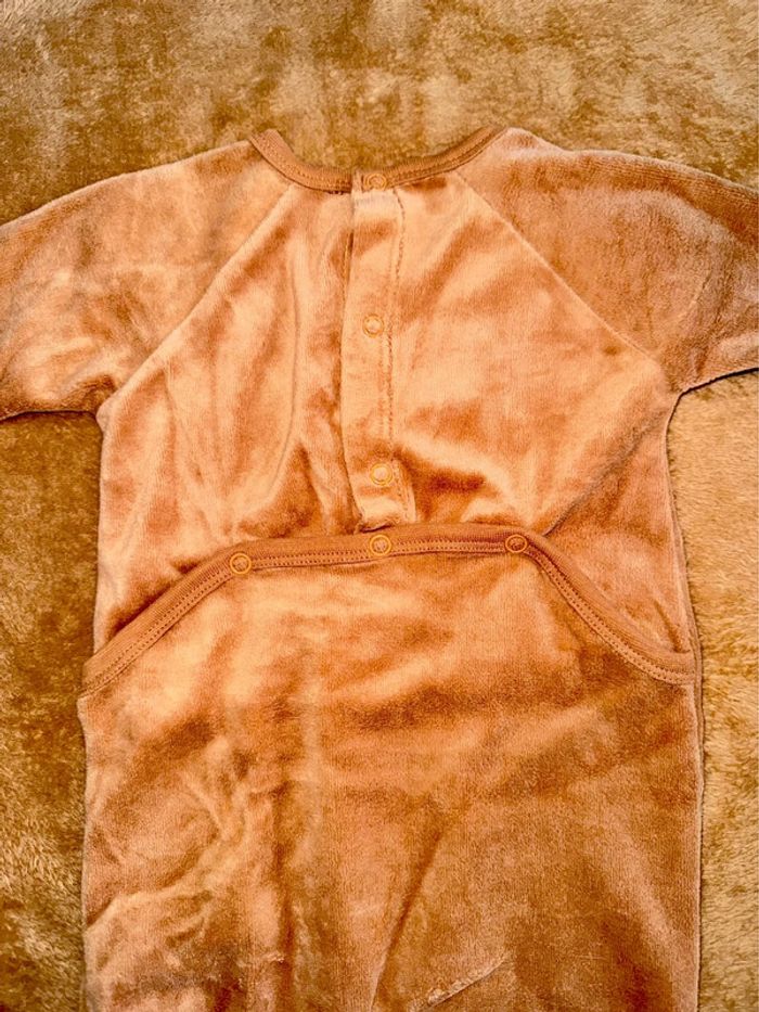 Pyjama - photo numéro 2