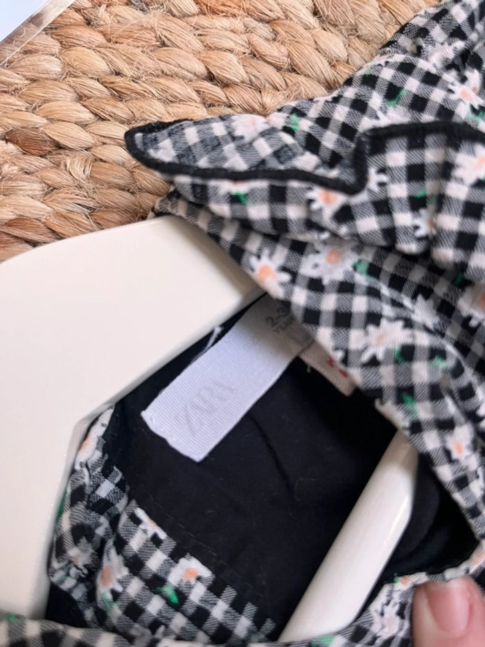 Blouse à carreaux fleuri Zara taille 3 ans - photo numéro 3