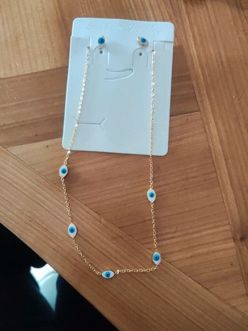 Ensemble bijoux boucle d'oreilles et collier