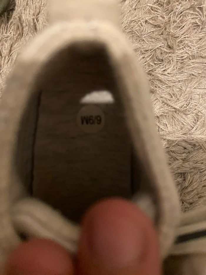 Basket bébé grise - photo numéro 3