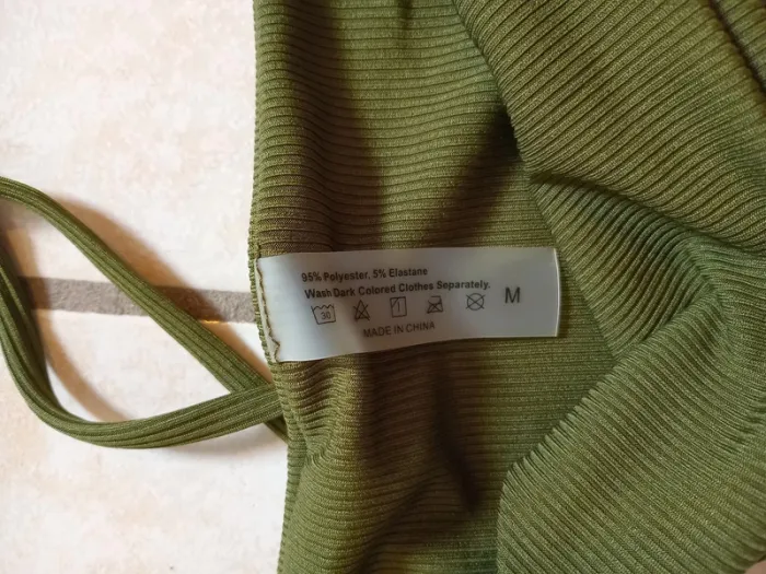 Maillot de bain 2 pièces kaki Shein taille M - photo numéro 3