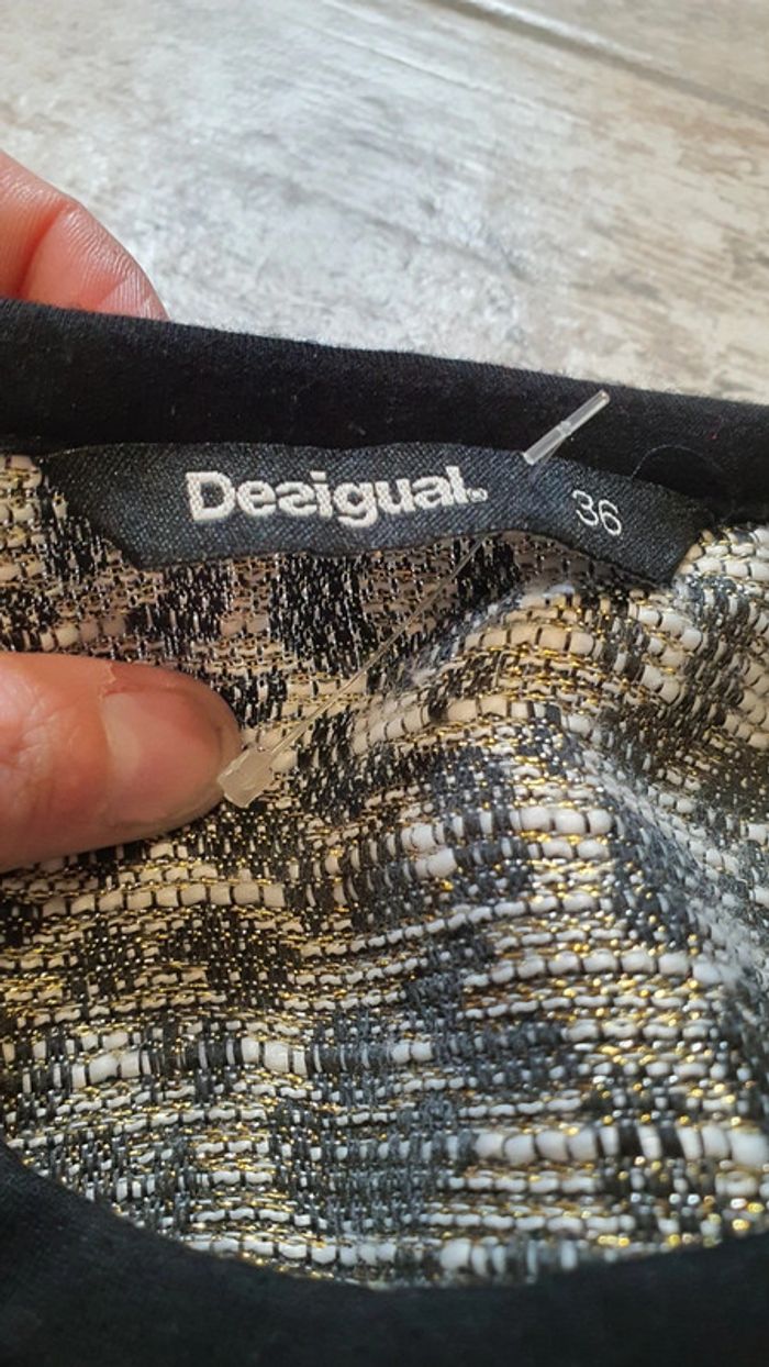 Robe desigual taille 36 très bon état, neuf sans étiquette 🏷 - photo numéro 6