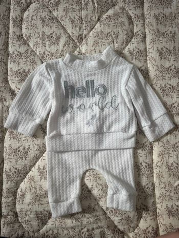 Tenue bébé - photo numéro 3