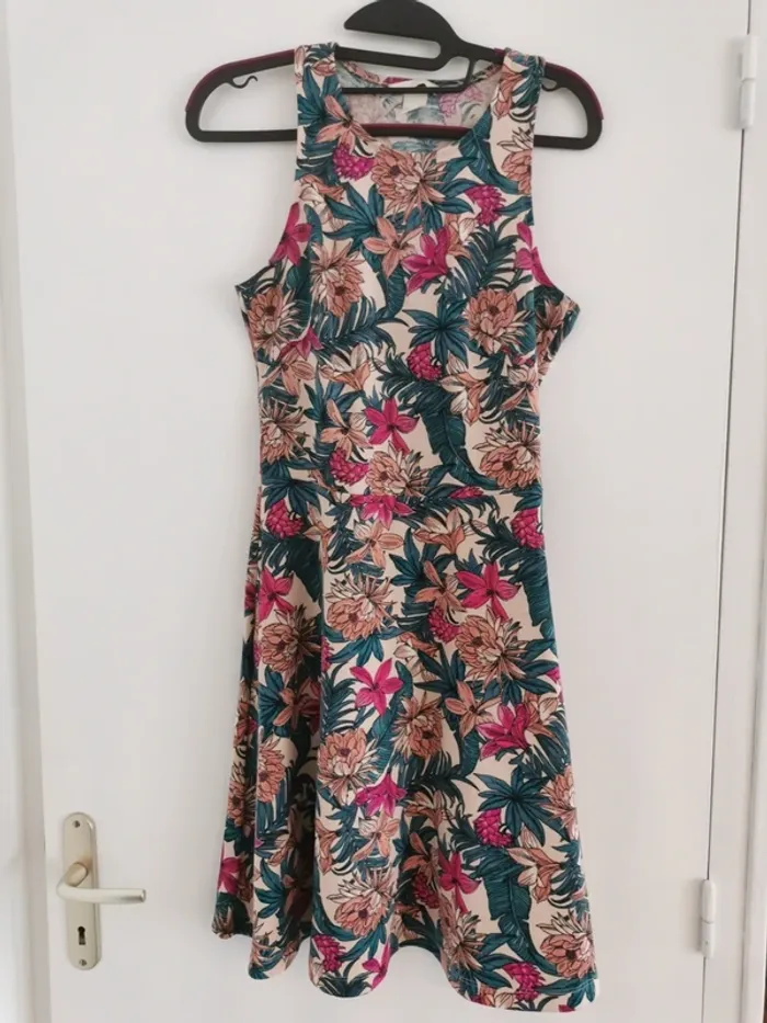 Robe fleurie H&M – Taille S - photo numéro 2
