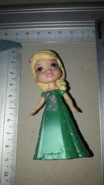 Reine des Neiges figurine