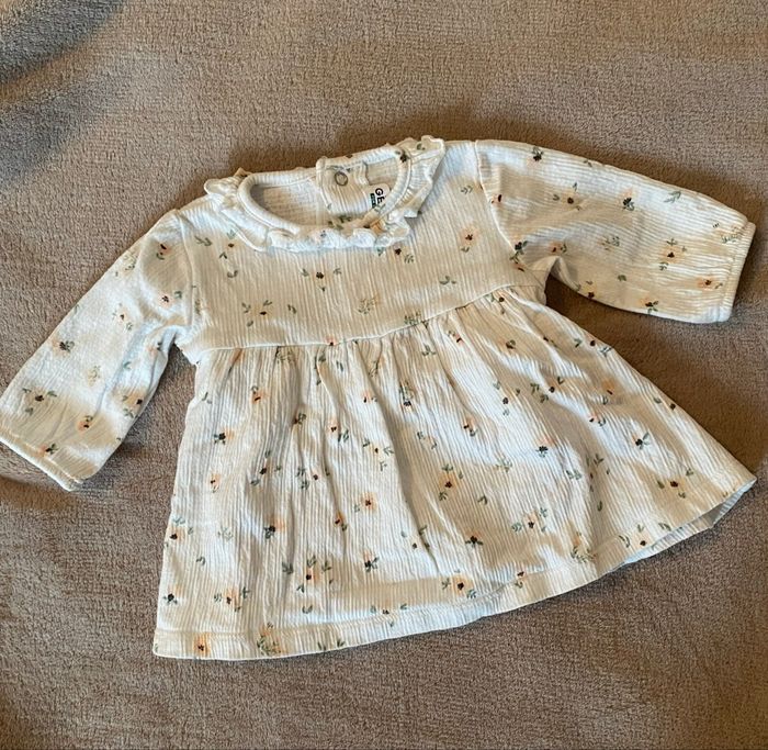 Robe fleuries - photo numéro 3