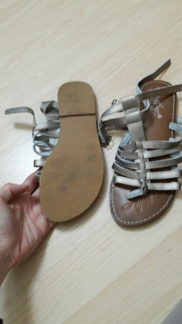 Spartiates neuves - photo numéro 2